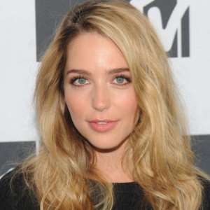 Jessica Rothe